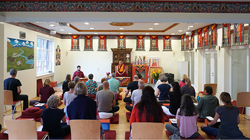 Unterricht am Tibetzentrum