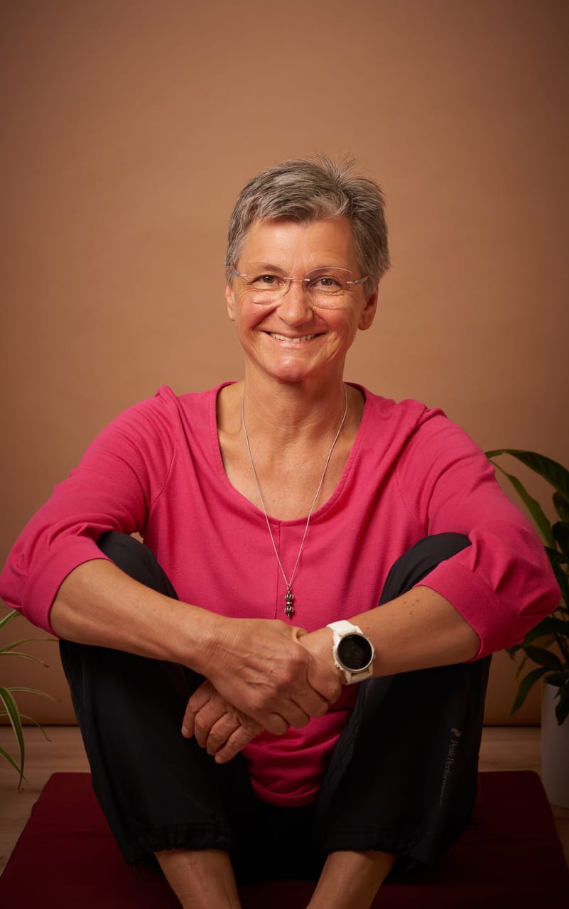 Monika Eisenbeutel Lama Geshe TenDhar